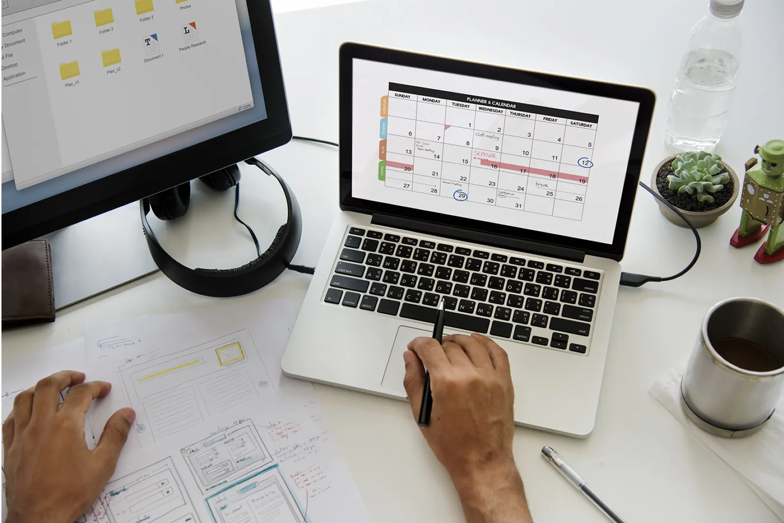 Horarios académicos automáticos en SEscolar — calendario cuatrimestral con materias, aulas y docentes asignados sin choques